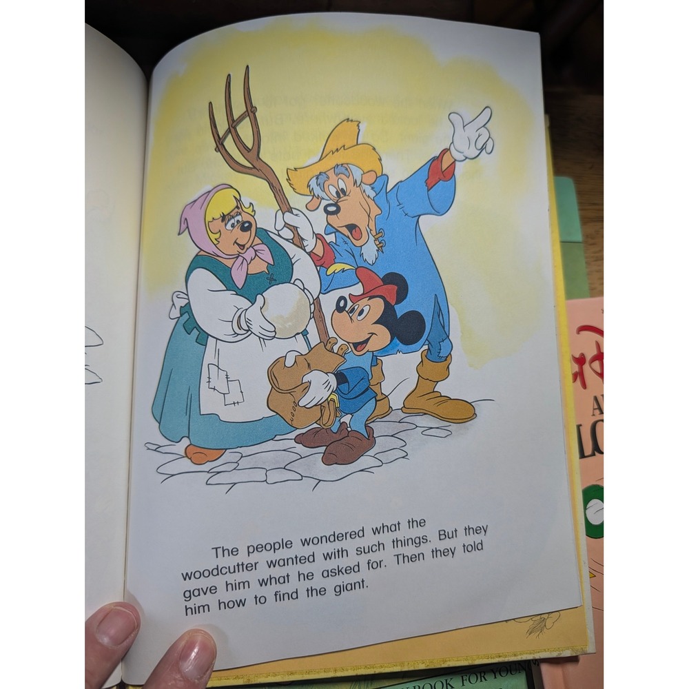 Vintage Walt Disney 3 Book Lot Mickey Meets Giant Donalds Big News Colors Shapes - Picture 4 of 12